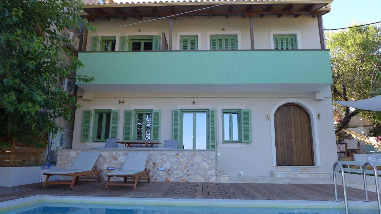 Caltabania Suites Ayios Nikitas Luaran gambar