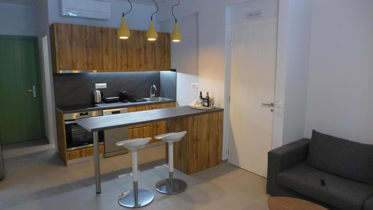 Caltabania Suites Ayios Nikitas Luaran gambar